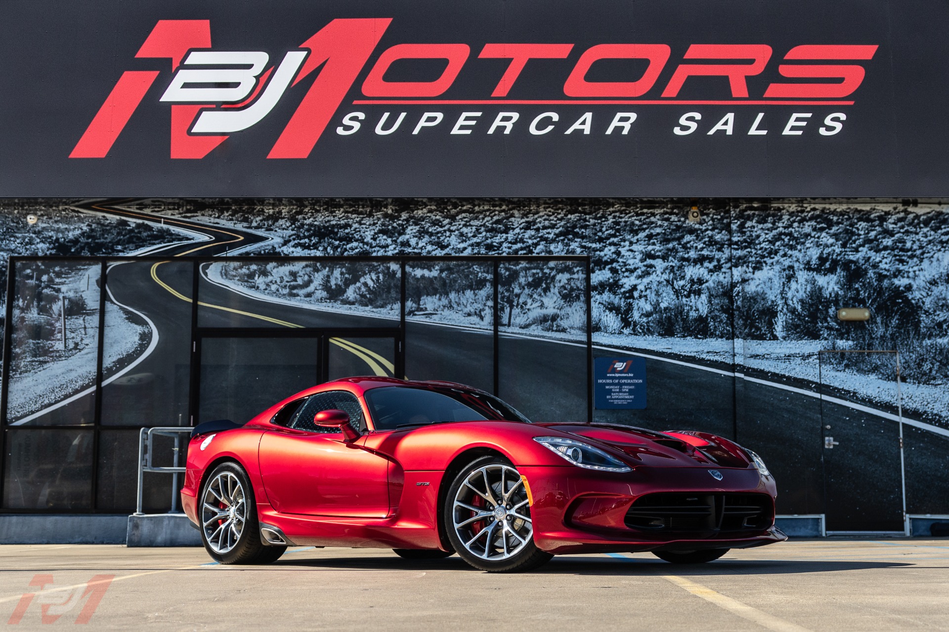 Used-2014-Dodge-Viper-GTS