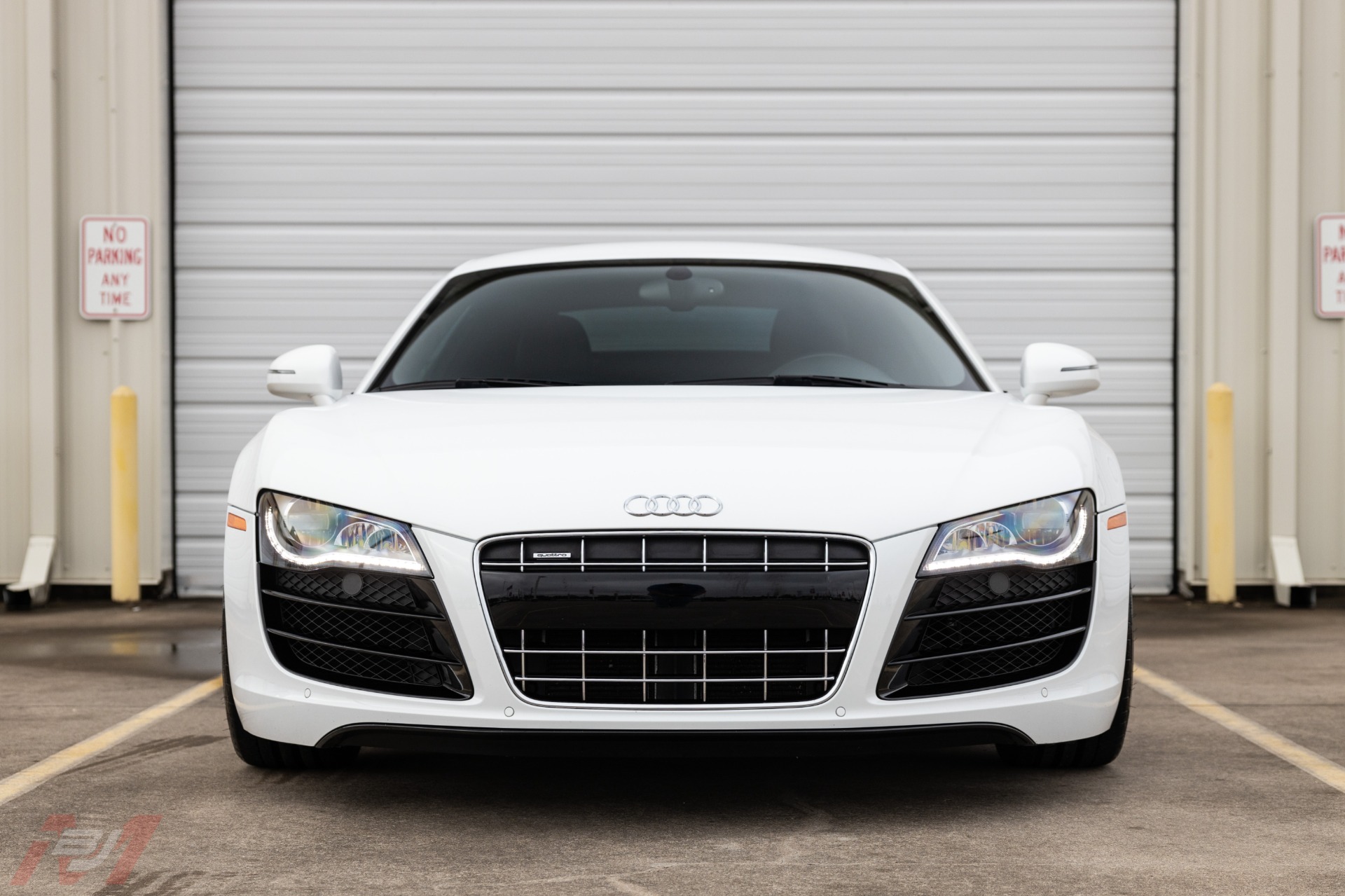 Used-2010-Audi-R8-52-quattro