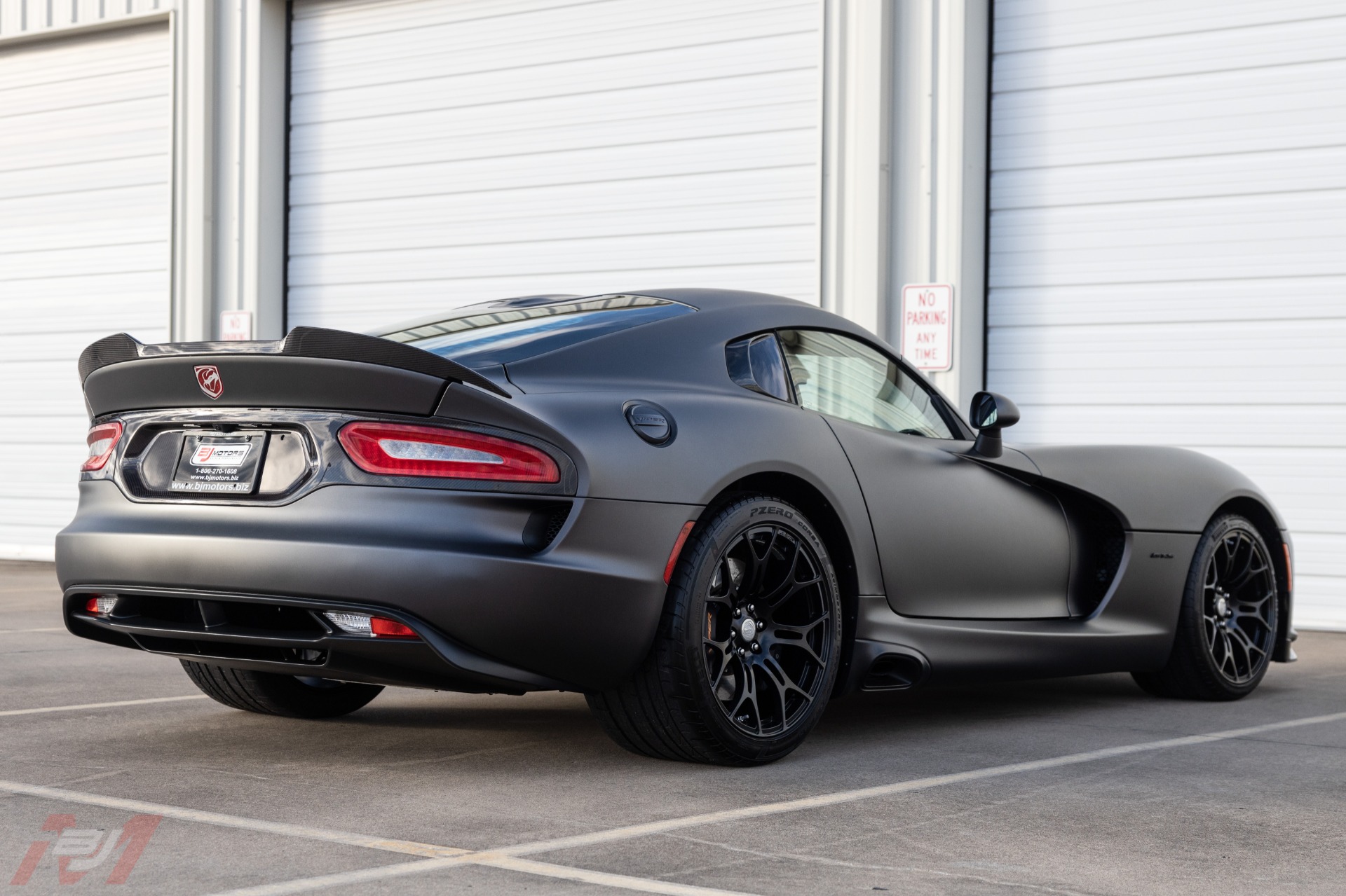 Used-2014-Dodge-Viper-GTS-Carbon-Edition-TA