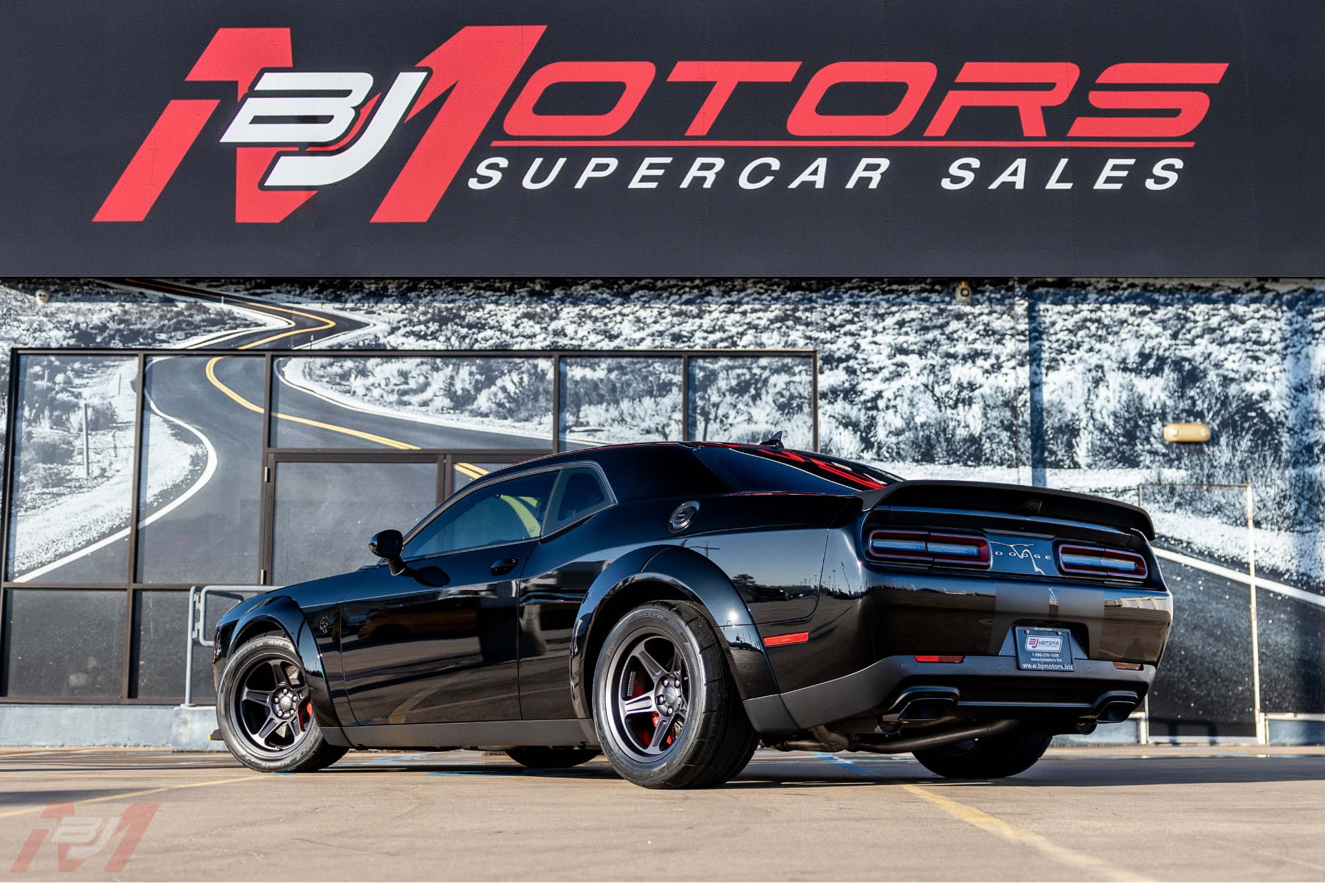 Used-2020-Dodge-Challenger-SRT-Super-Stock