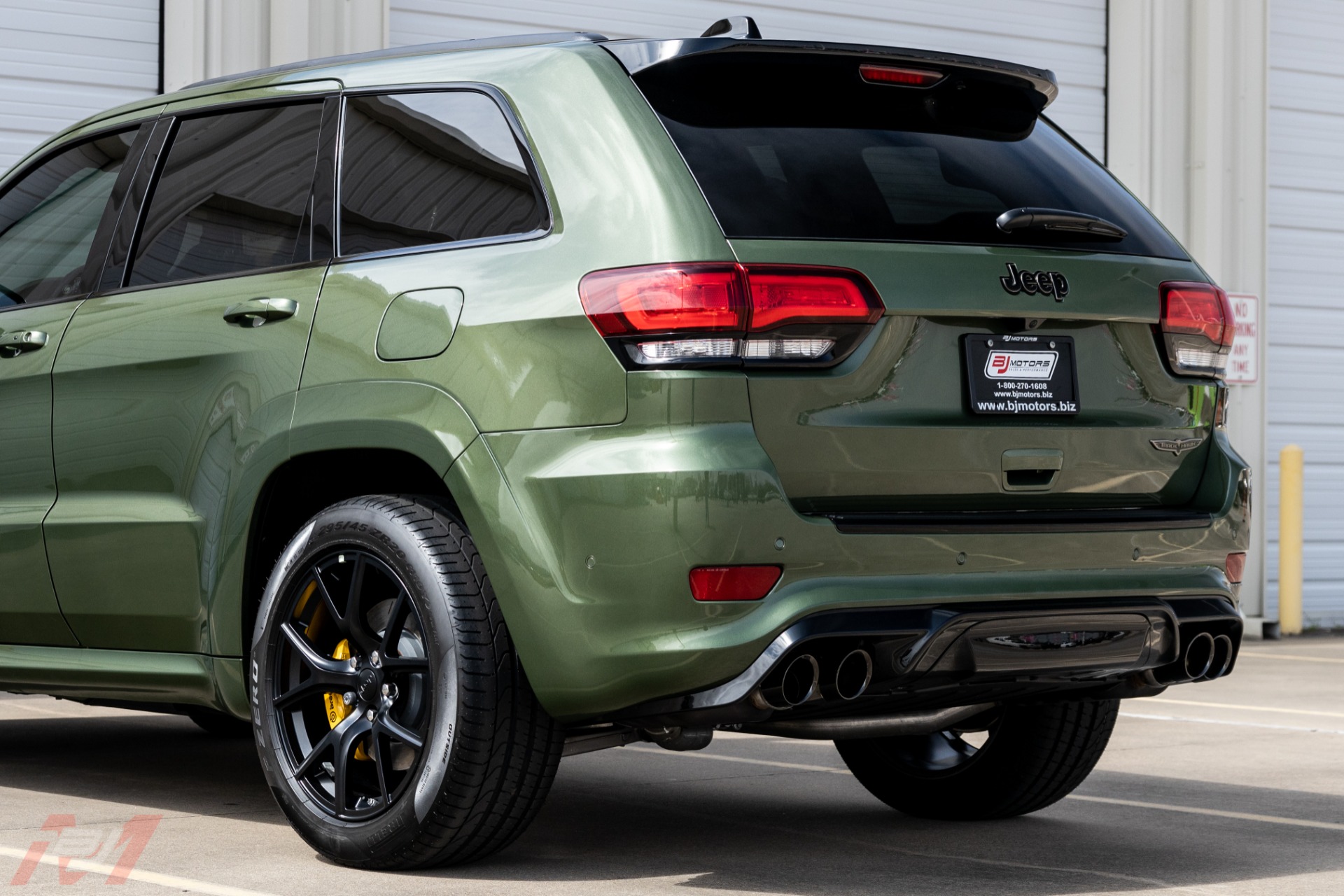 Used-2021-Jeep-Grand-Cherokee-Trackhawk