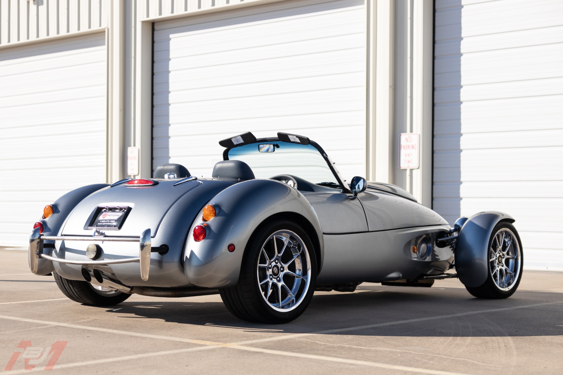 Used-1999-Panoz-AIV-Roadster-10th-Anniversary-Supercharged