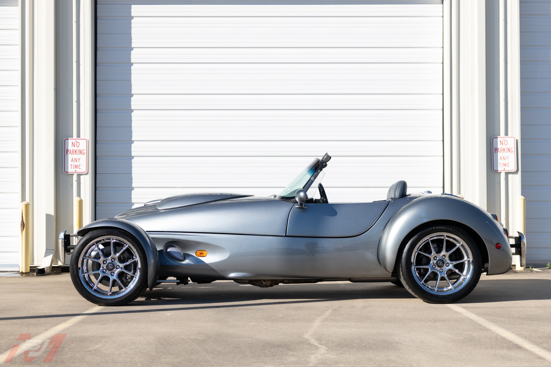 Used-1999-Panoz-AIV-Roadster-10th-Anniversary-Supercharged