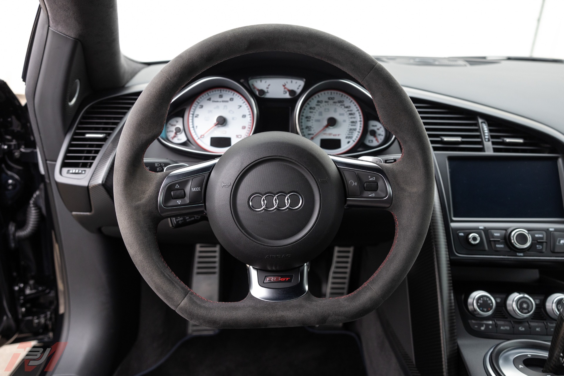 Used-2012-Audi-R8-GT-52-quattro