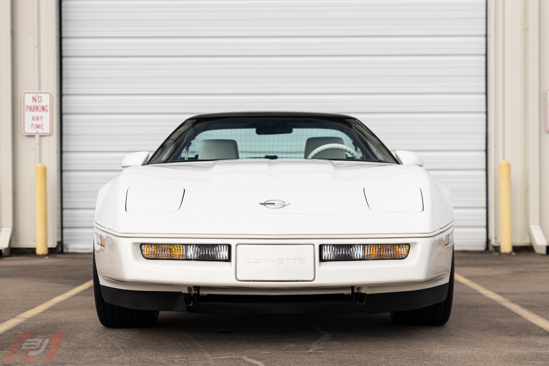 Used-1988-Chevrolet-Corvette-35th-Anniversary-with-491-miles