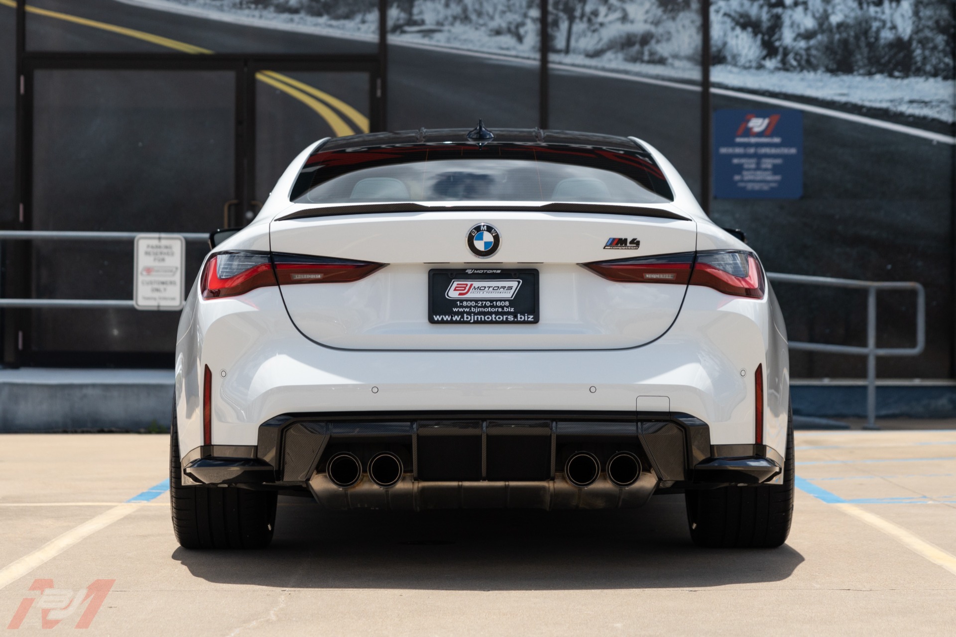 Used-2022-BMW-M4-Competition-xDrive