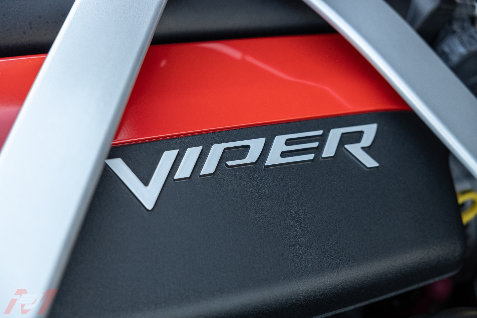 Used-2013-Dodge-Viper-GTS