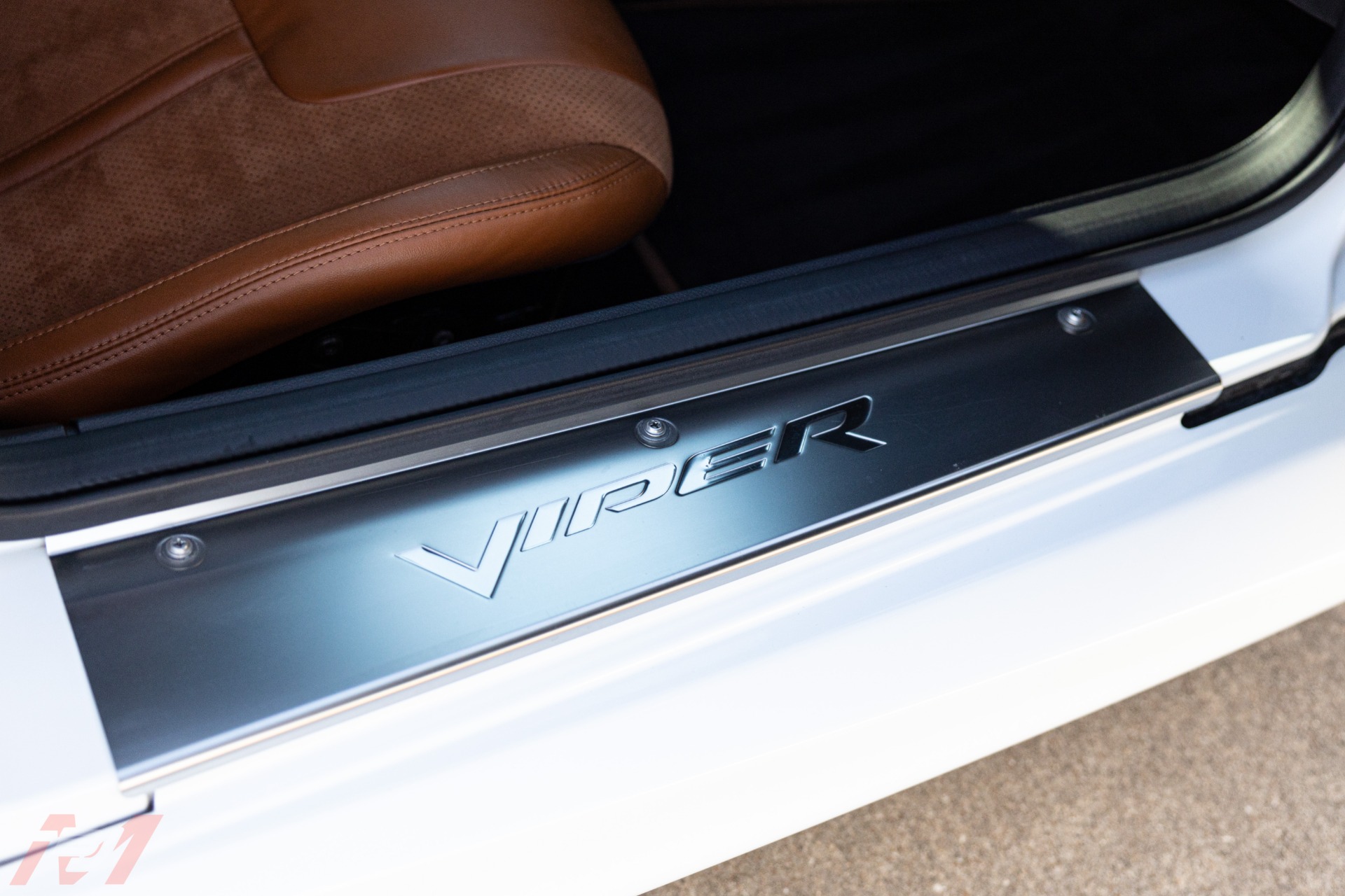 Used-2016-Dodge-Viper-GT