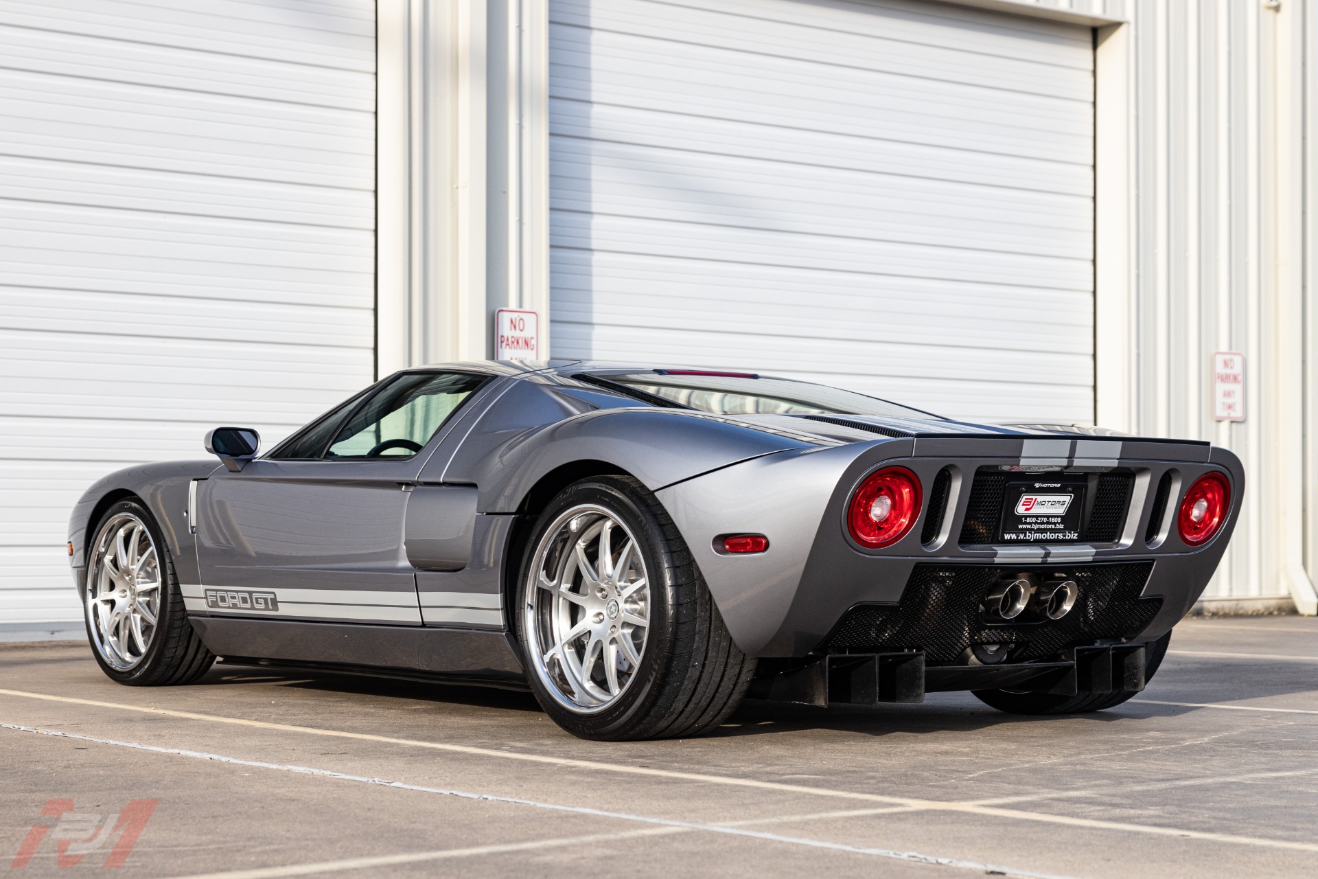 Used-2006-Ford-GT-4-Option-Car-with-5k-miles