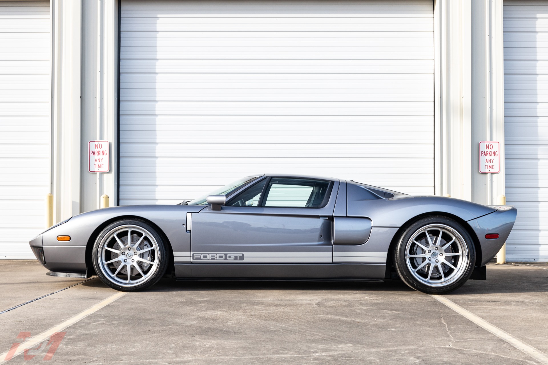 Used-2006-Ford-GT-4-Option-Car-with-5k-miles