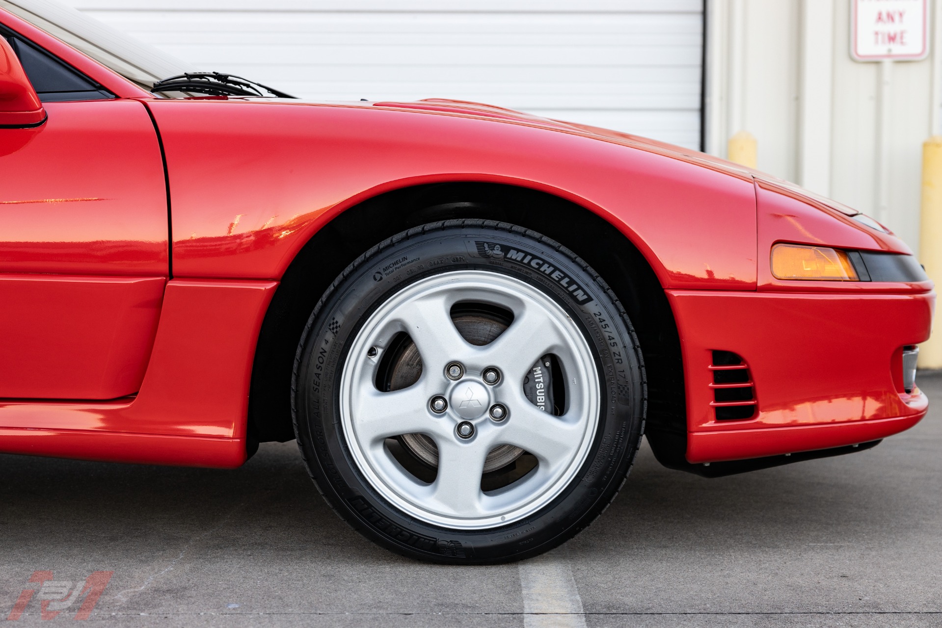 Used-1991-Mitsubishi-3000GT-VR-4-Turbo