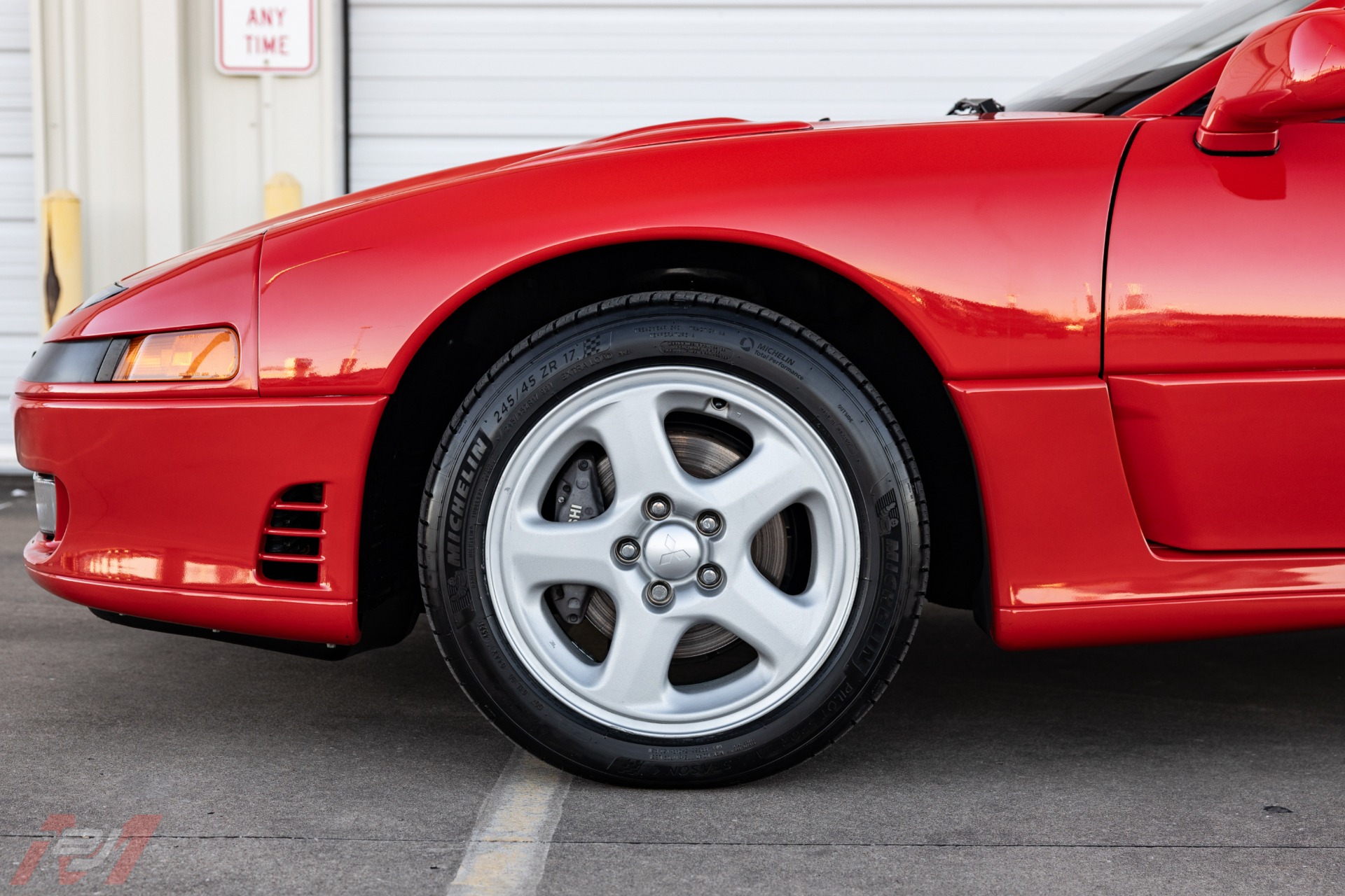 Used-1991-Mitsubishi-3000GT-VR-4-Turbo