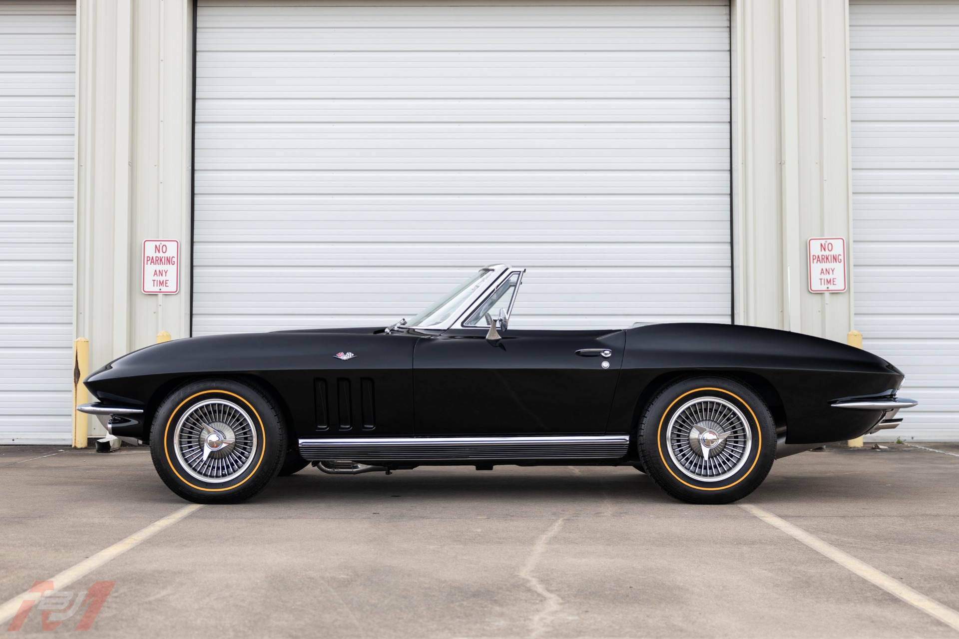 Used-1966-Chevrolet-Corvette-Convertible-427-Big-Block