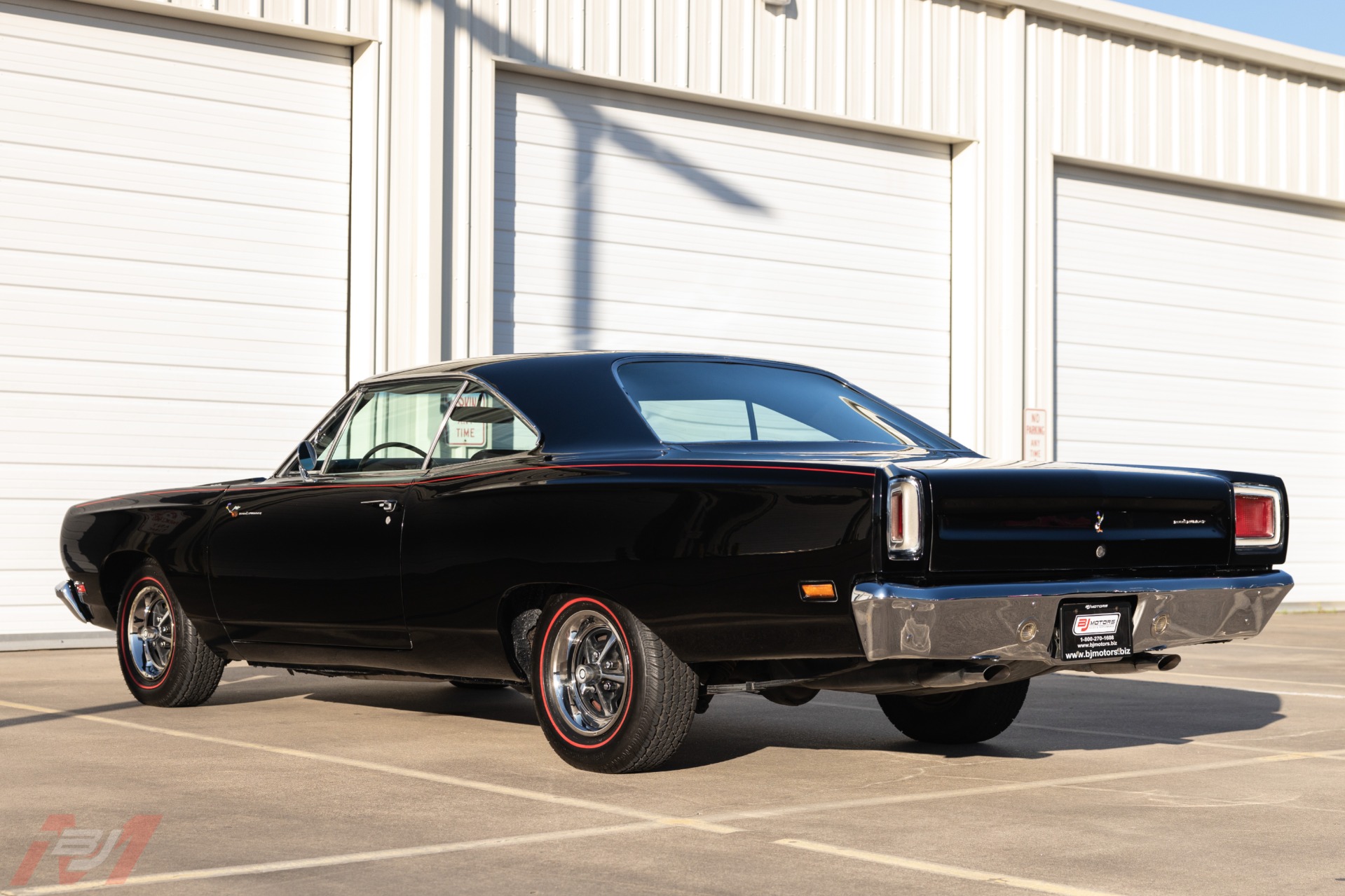 Used-1969-Plymouth-Roadrunner-383ci-V8