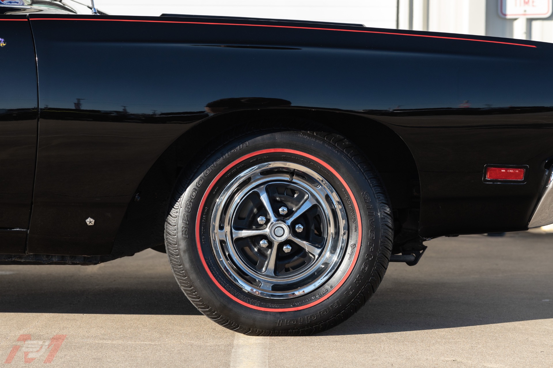 Used-1969-Plymouth-Roadrunner-383ci-V8