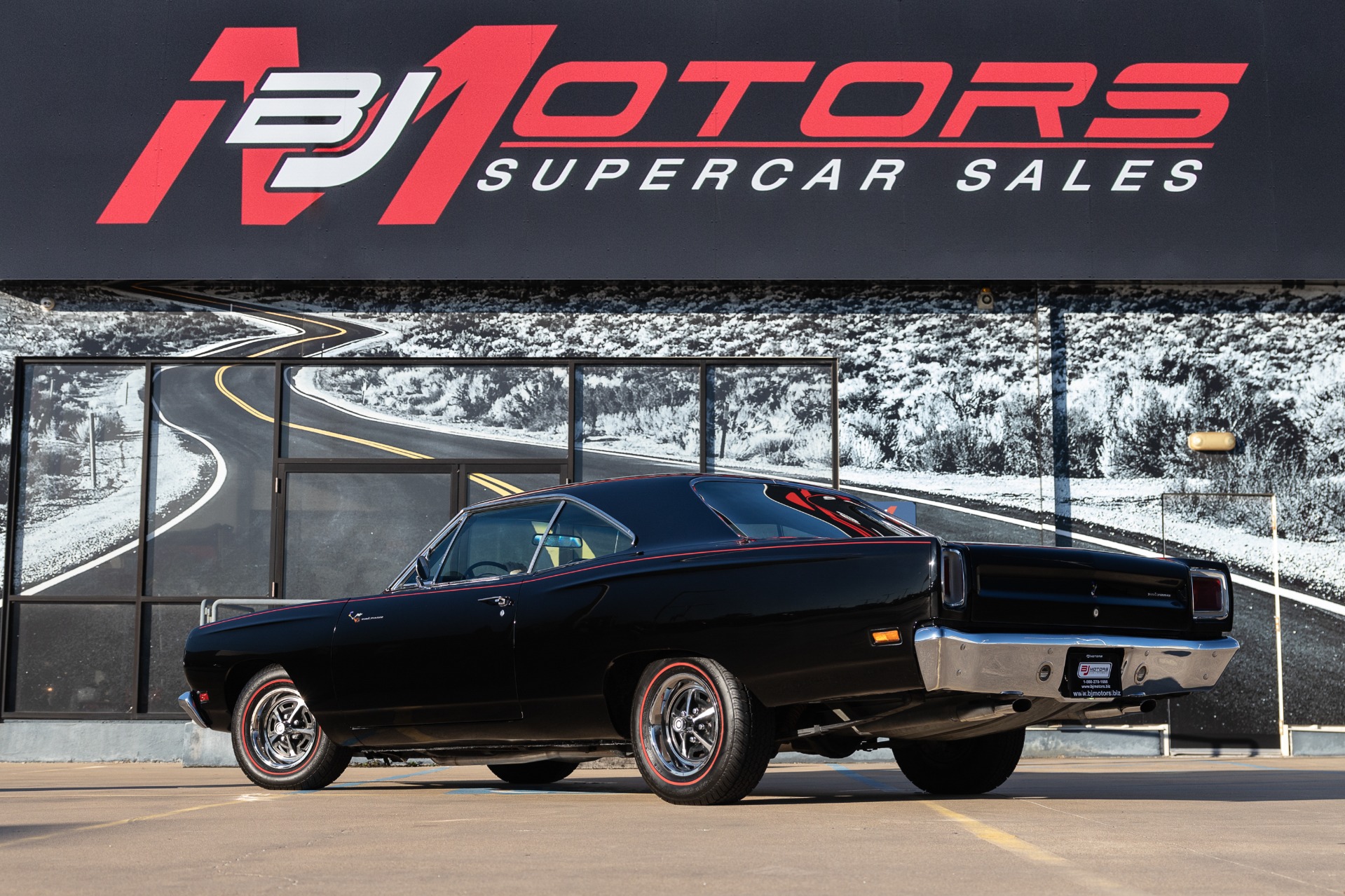 Used-1969-Plymouth-Roadrunner-383ci-V8