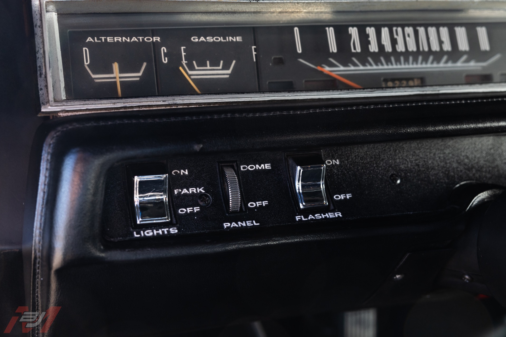 Used-1969-Plymouth-Roadrunner-383ci-V8