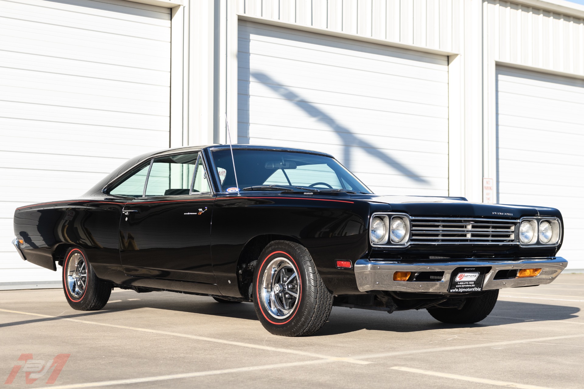 Used-1969-Plymouth-Roadrunner-383ci-V8