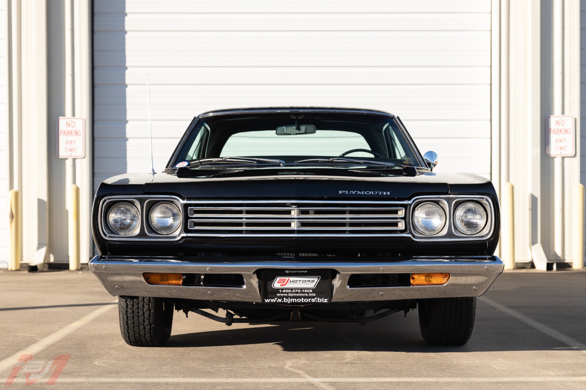 Used-1969-Plymouth-Roadrunner-383ci-V8