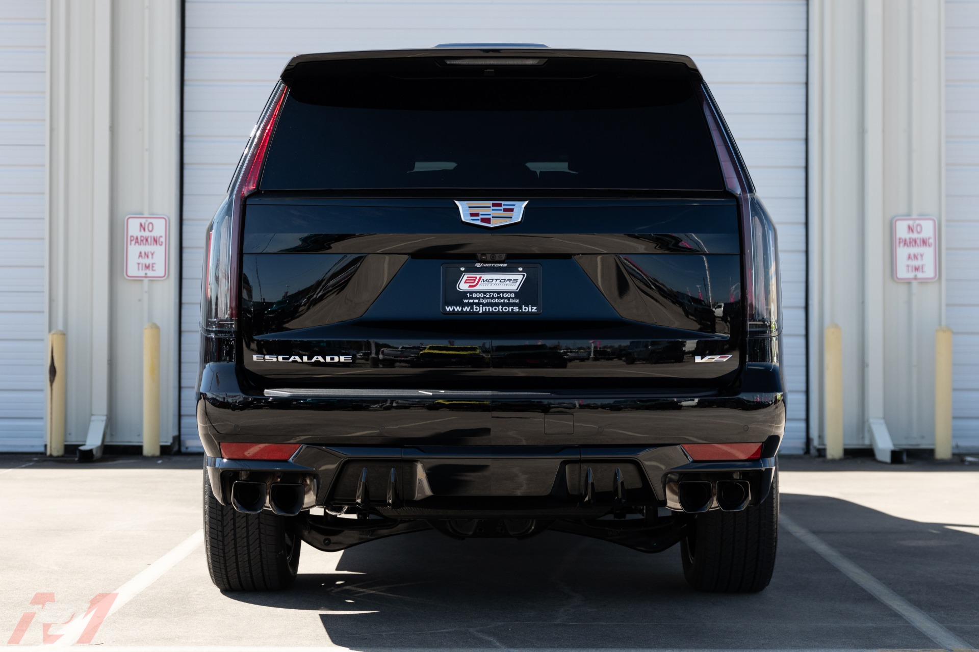 Used-2023-Cadillac-Escalade-V