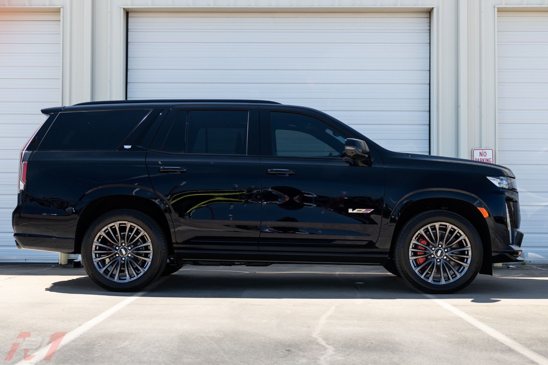 Used-2023-Cadillac-Escalade-V