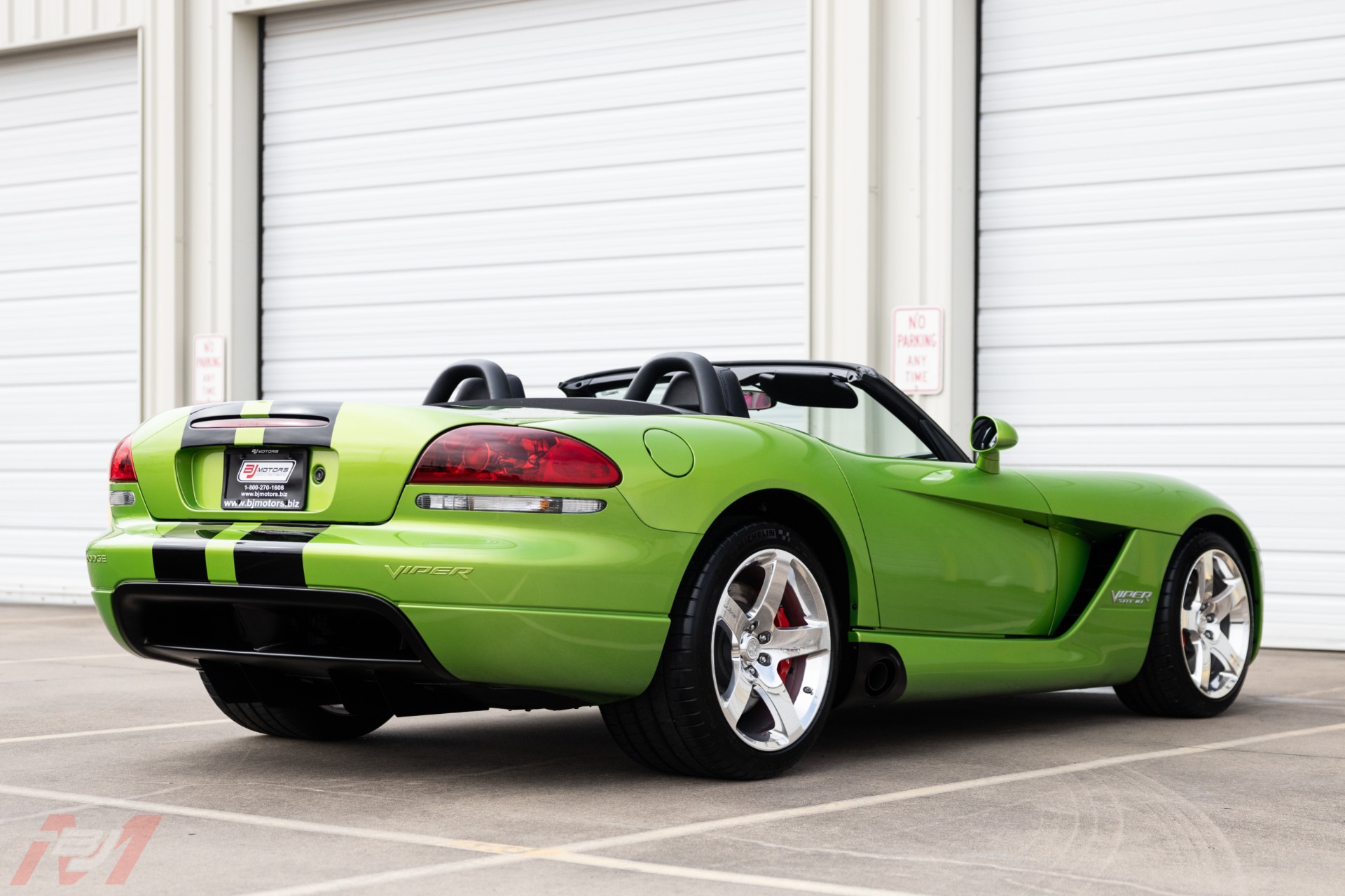 Used-2008-Dodge-Viper-SRT-10-Convertible