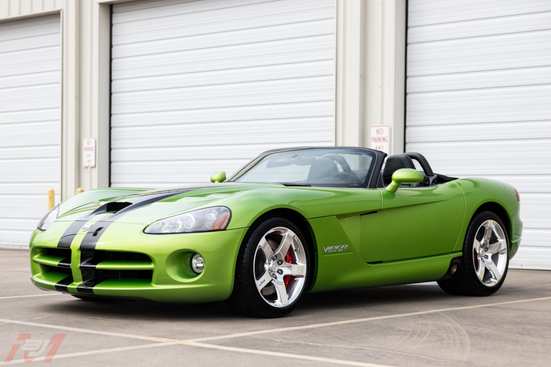 Used-2008-Dodge-Viper-SRT-10-Convertible