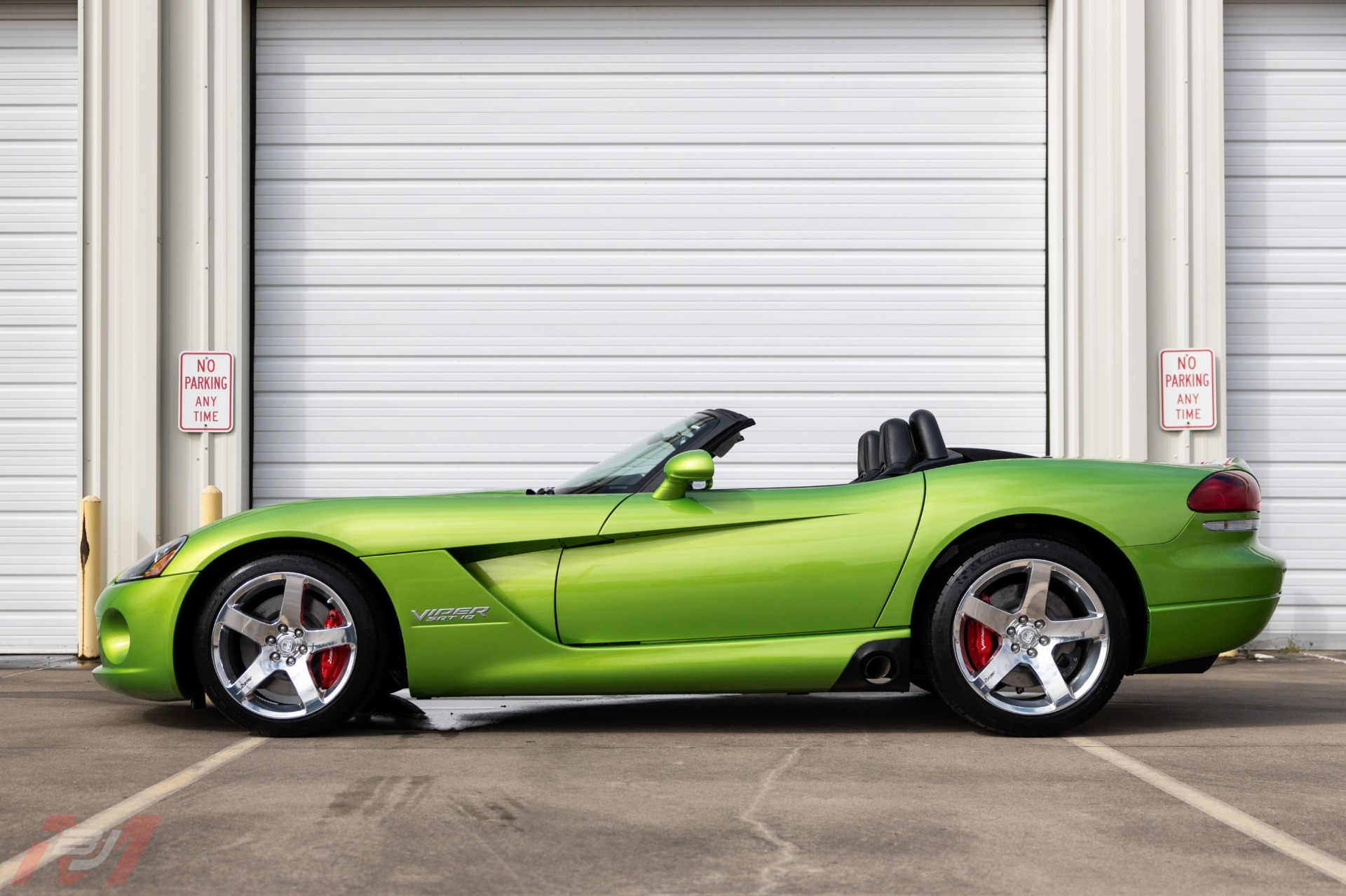 Used-2008-Dodge-Viper-SRT-10-Convertible