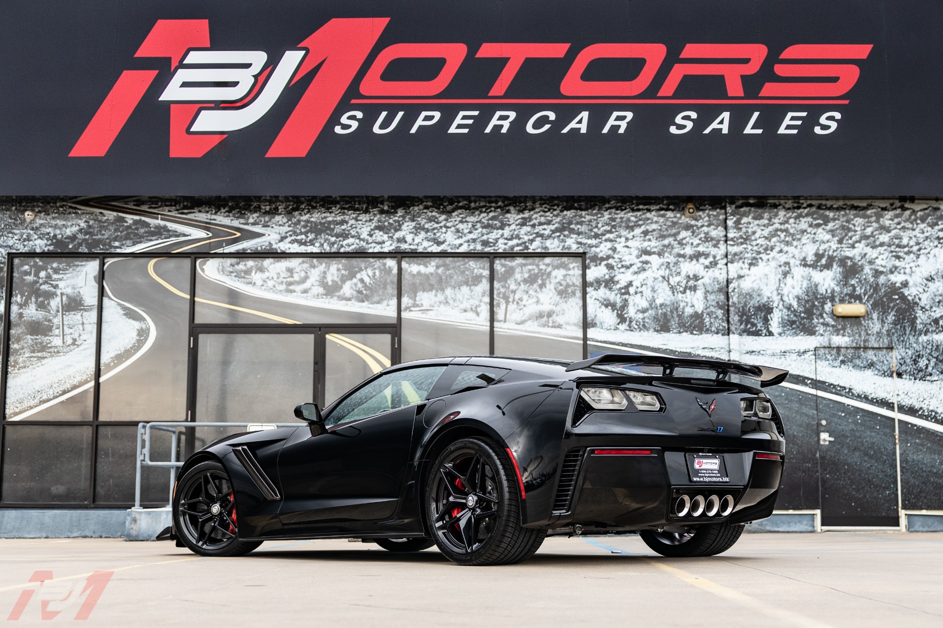 Used-2019-Chevrolet-Corvette-ZR1