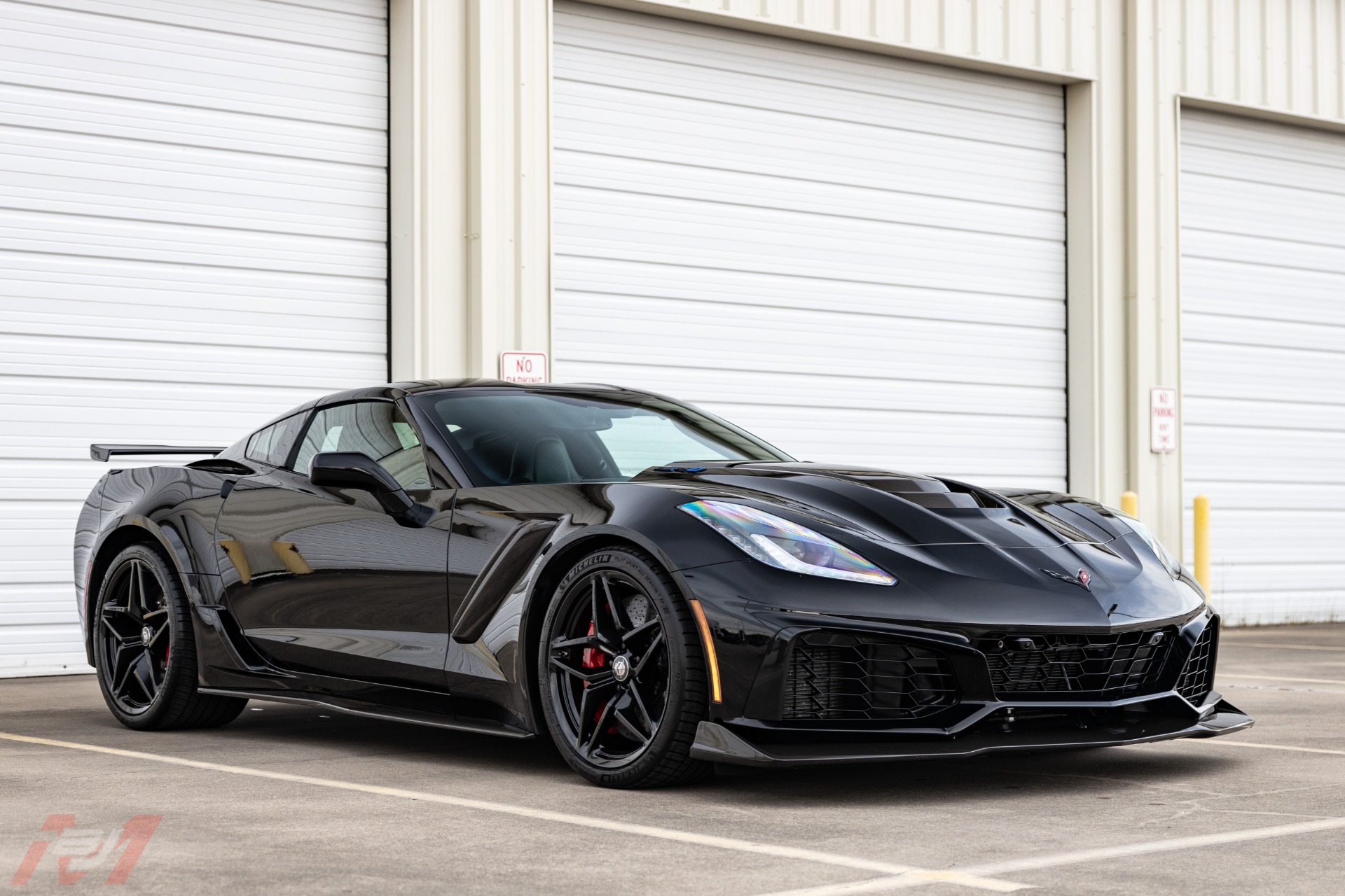 Used-2019-Chevrolet-Corvette-ZR1