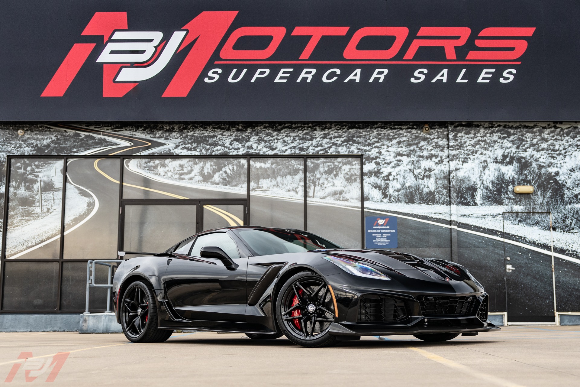 Used-2019-Chevrolet-Corvette-ZR1