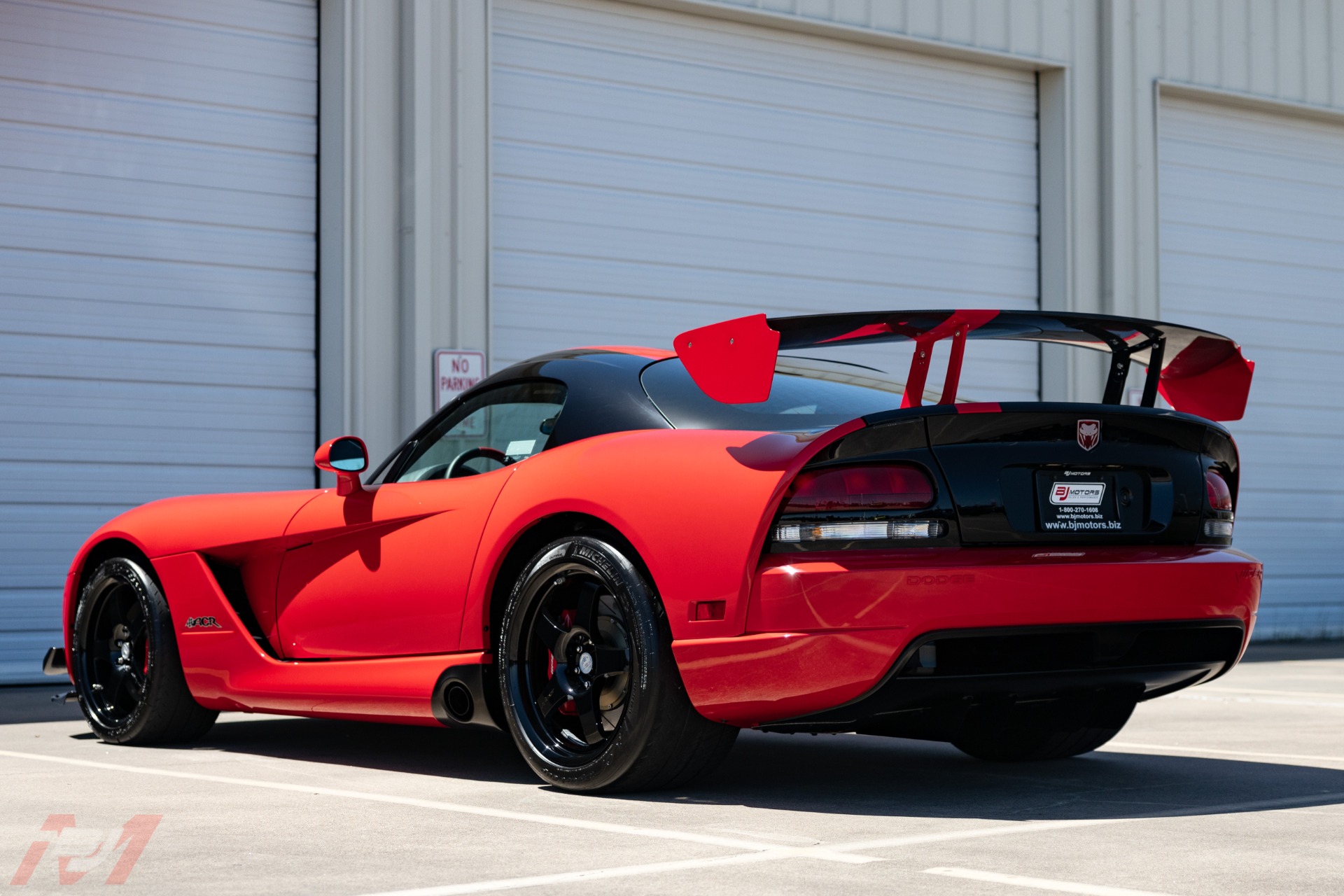 Used-2008-Dodge-Viper-ACR-with-98-miles