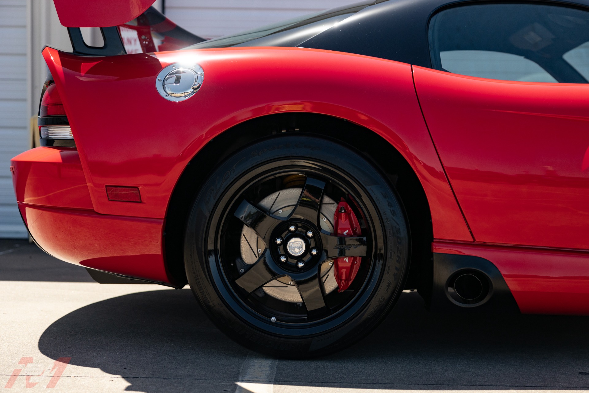 Used-2008-Dodge-Viper-ACR-with-98-miles