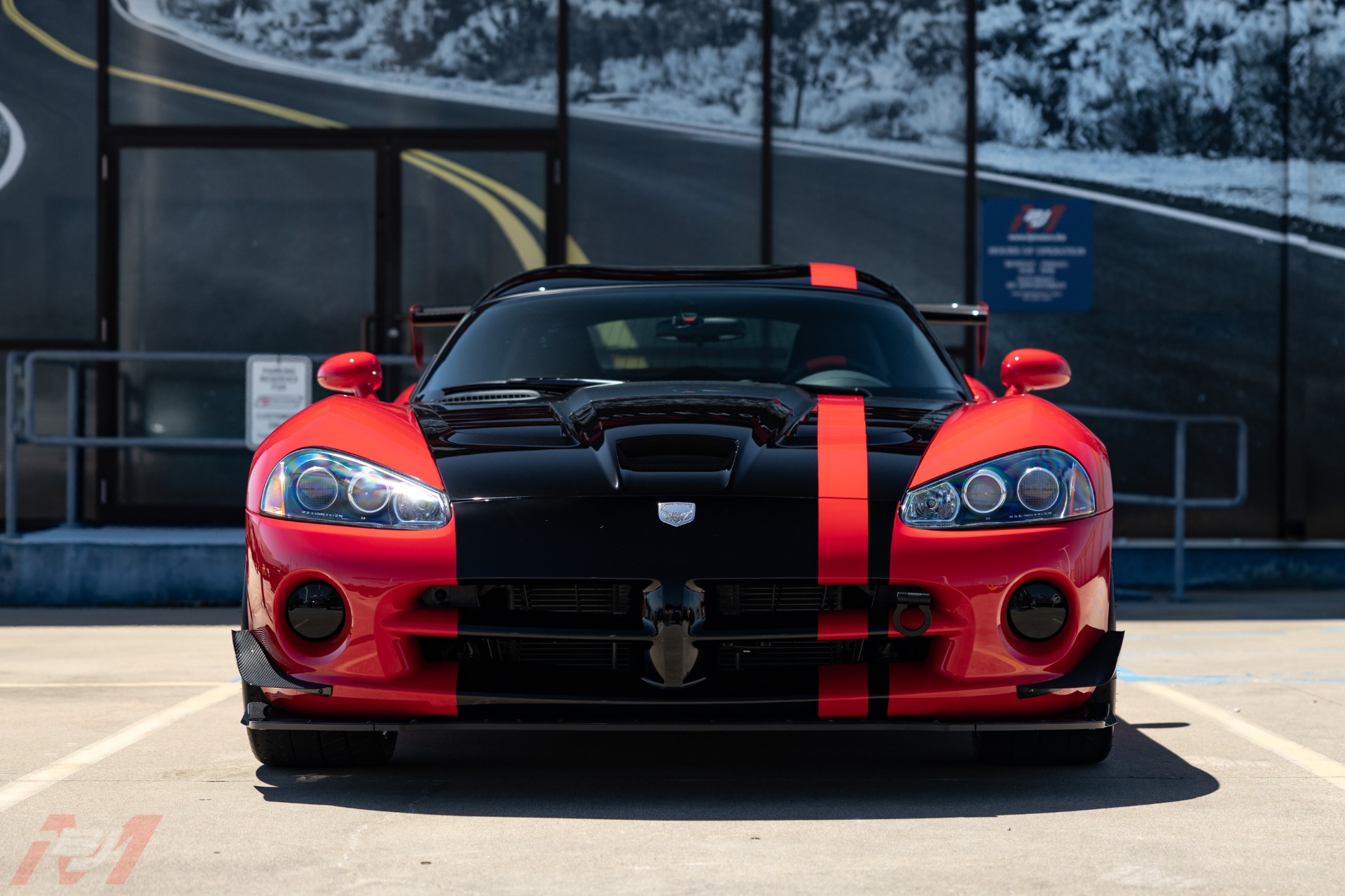 Used-2008-Dodge-Viper-ACR-with-98-miles