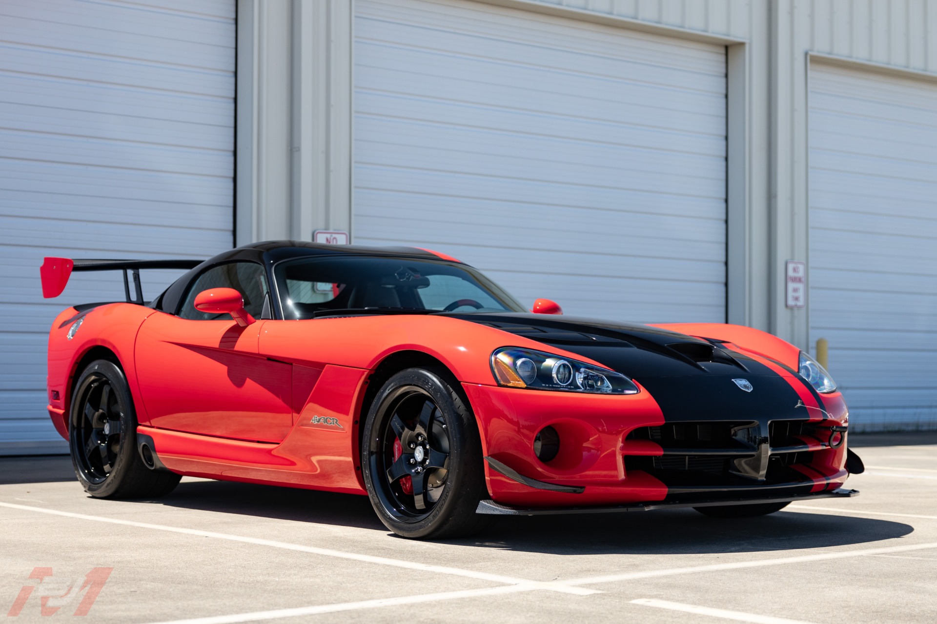 Used-2008-Dodge-Viper-ACR-with-98-miles