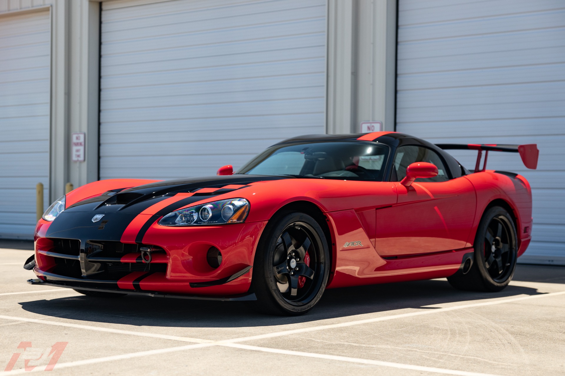 Used-2008-Dodge-Viper-ACR-with-98-miles