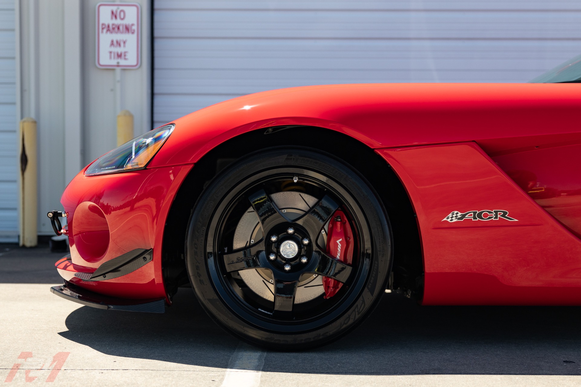 Used-2008-Dodge-Viper-ACR-with-98-miles