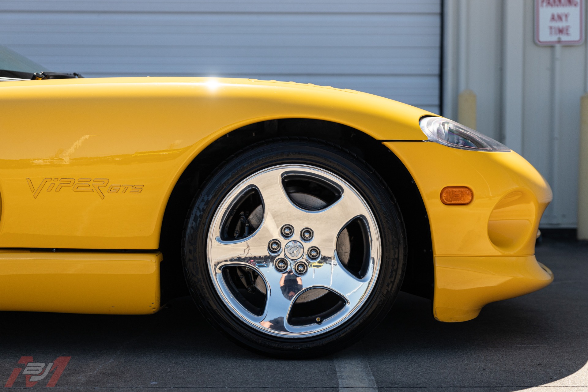 Used-2001-Dodge-Viper-GTS