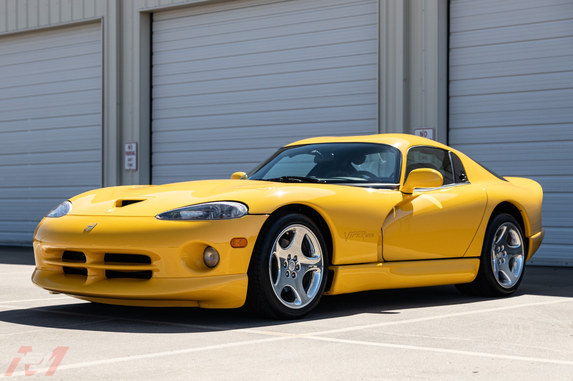 Used-2001-Dodge-Viper-GTS