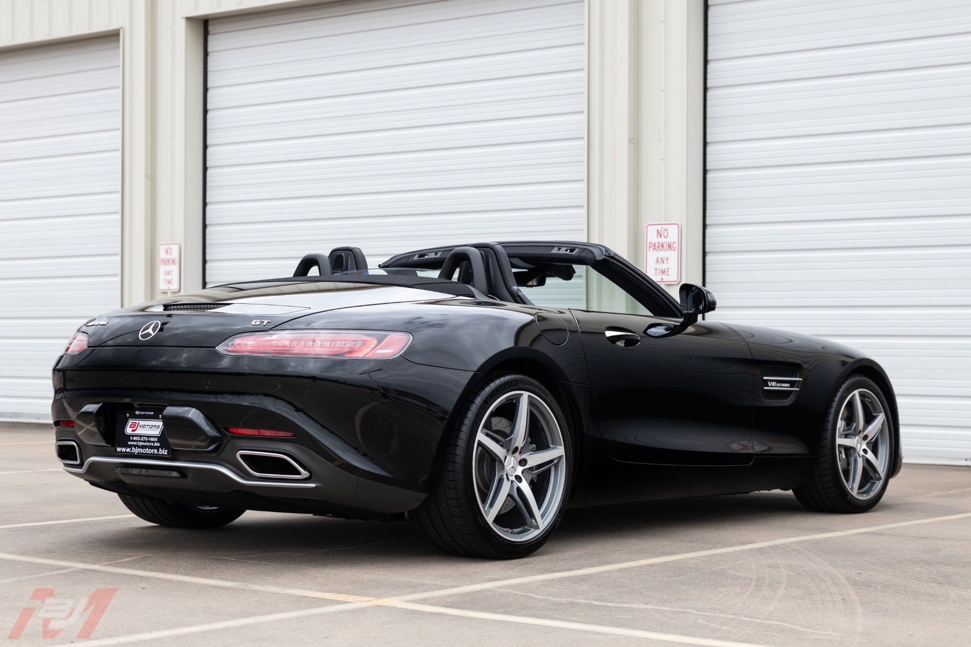 Used-2018-Mercedes-Benz-AMG-GT-Roadster