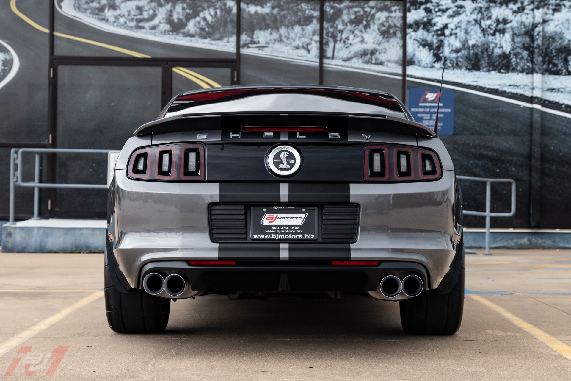 Used-2013-Ford-Mustang-Shelby-GT500