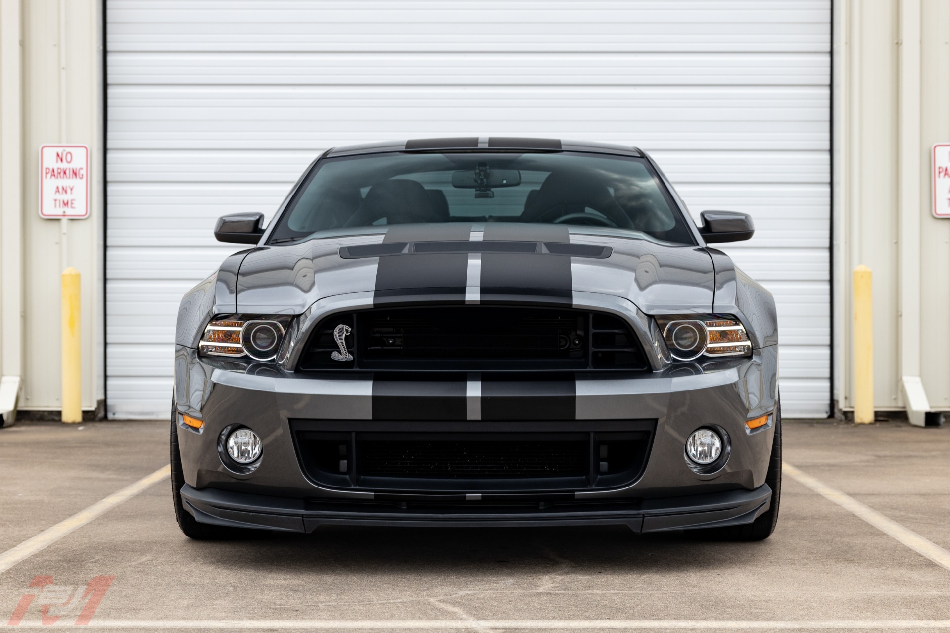 Used-2013-Ford-Mustang-Shelby-GT500