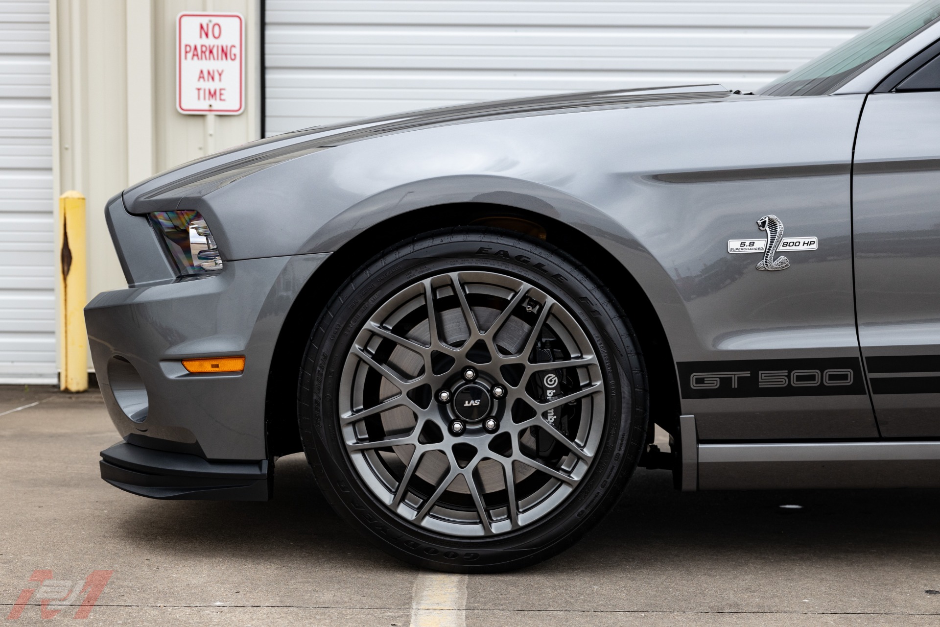 Used-2013-Ford-Mustang-Shelby-GT500