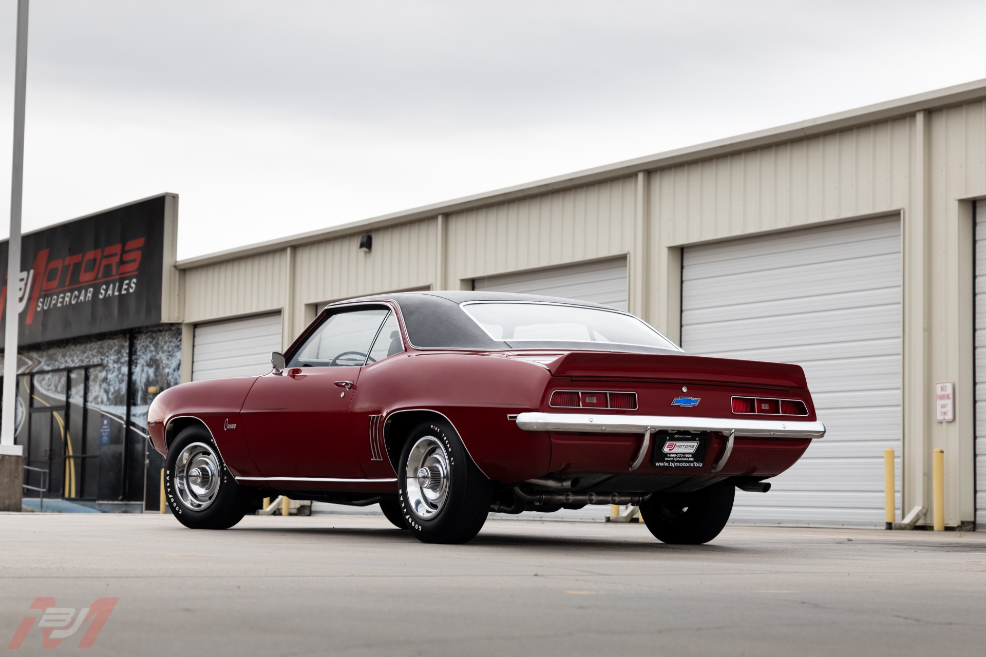 Used-1969-Chevrolet-Camaro-COPO-4-speed